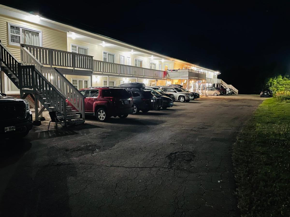 Scenic Motel Moncton Esterno foto