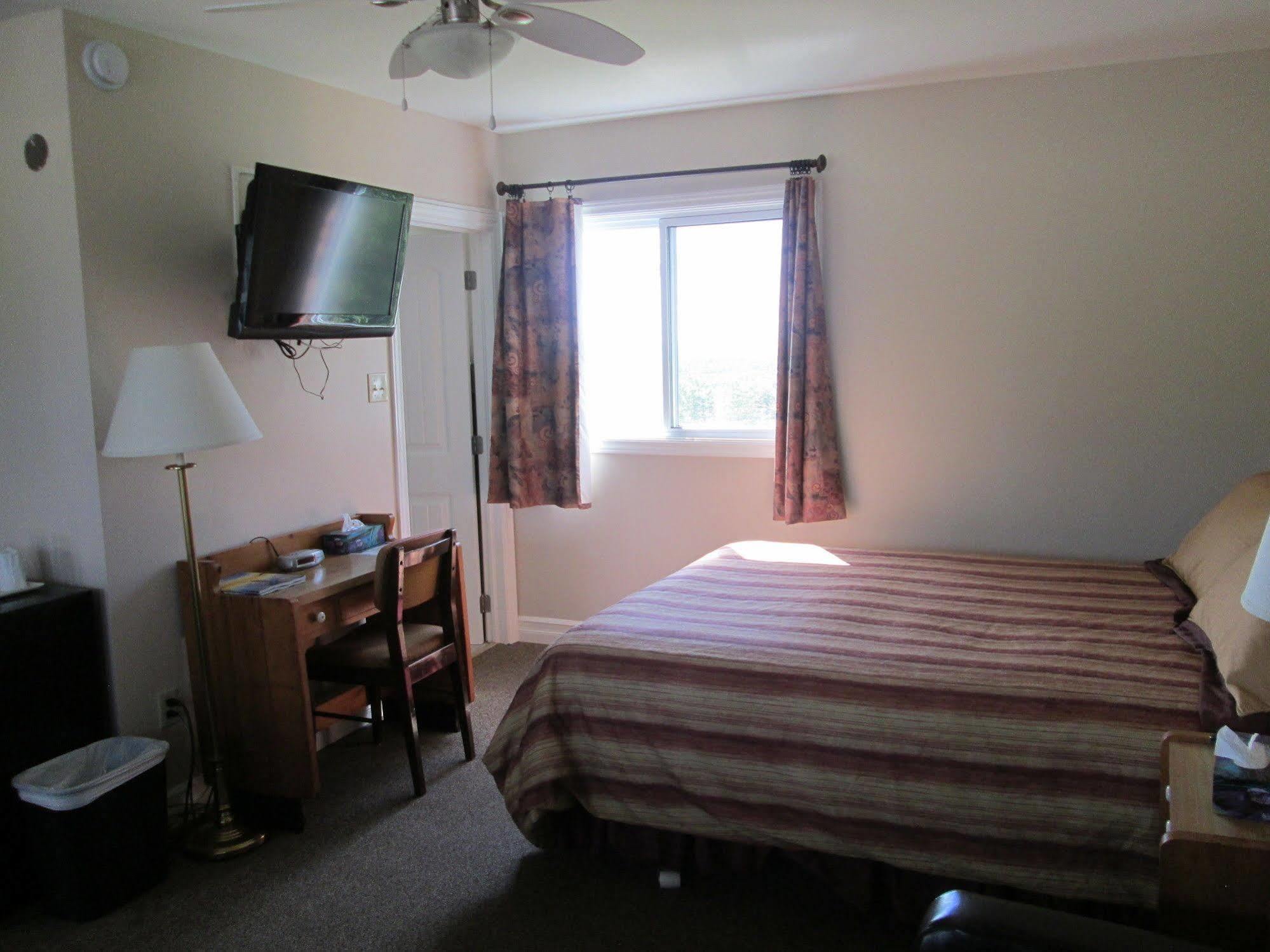 Scenic Motel Moncton Esterno foto